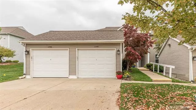 1740 Weatherstone Drive, Ann Arbor, MI 48108