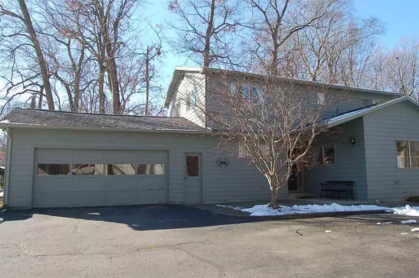 3132 HAPPY VALLEY RD, Summit Twp, MI 49203