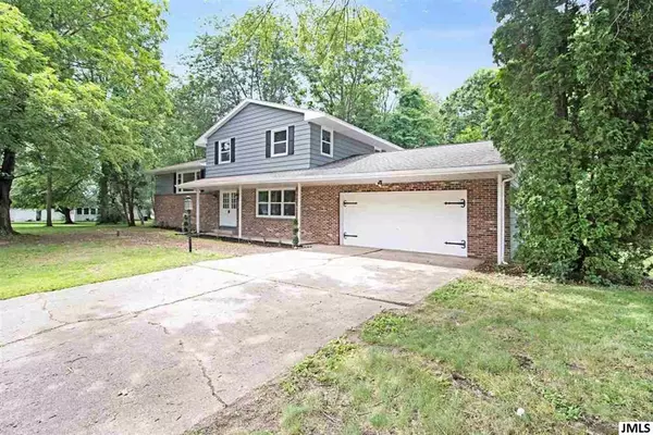 4896 FIRETHORNE  DR, Blackman Twp, MI 49201