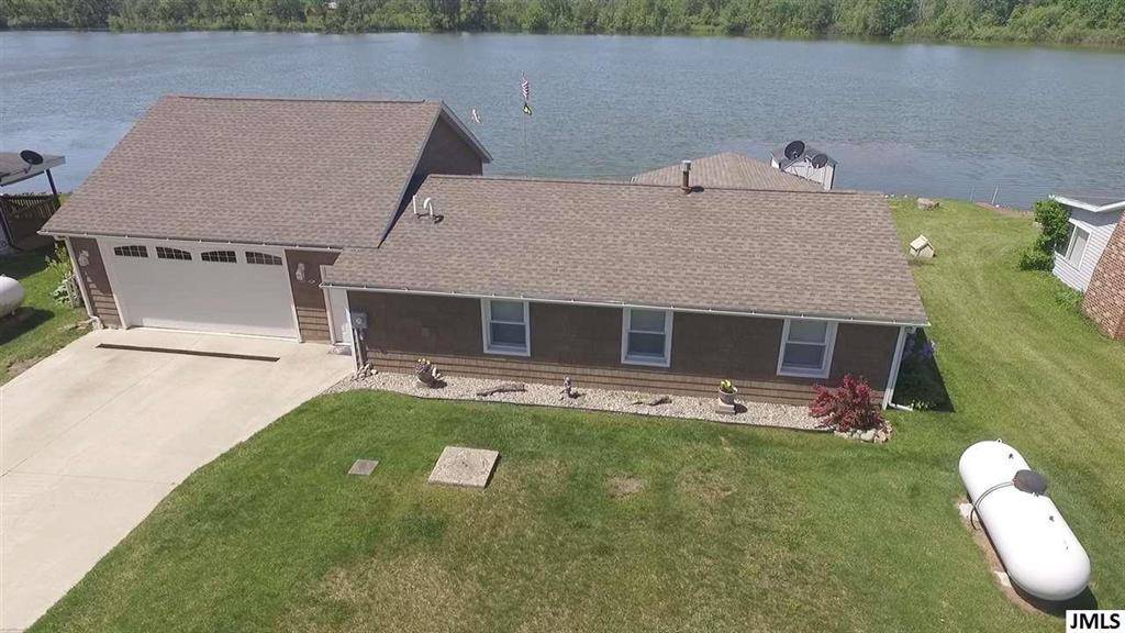 214 SUNSET DR,  Rollin Twp,  MI 49247