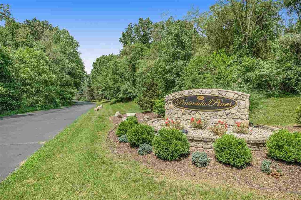Unit 18 PENINSULA PINES, Napoleon Twp, MI 49201