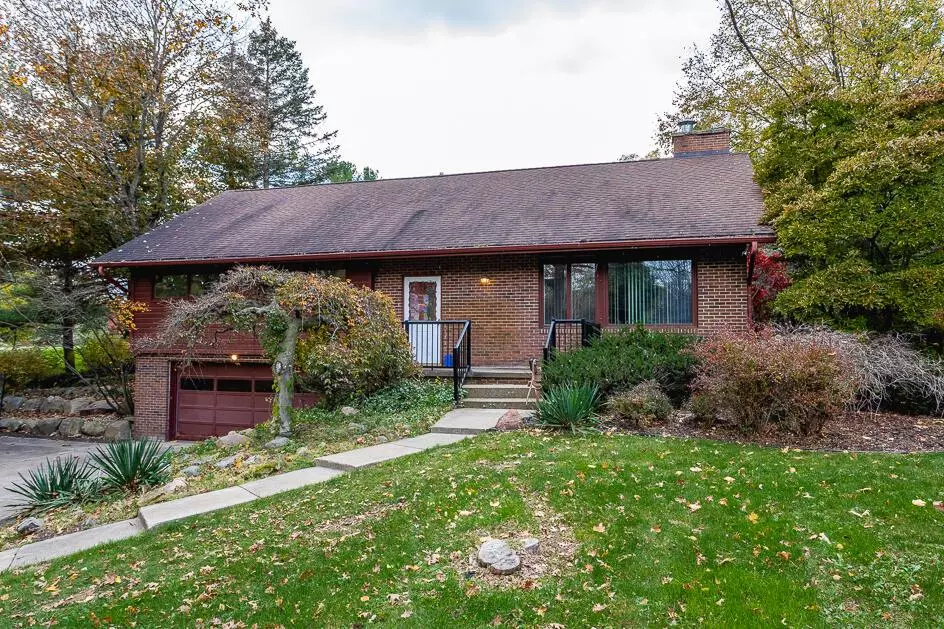 Woodstock Twp, MI 49220,10425 Devils Lake Highway