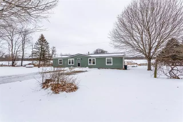 4105 S Williams Road, Bunker Hill Twp, MI 49285