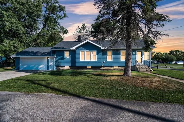 Leoni Twp, MI 49254,628 5th Street Street