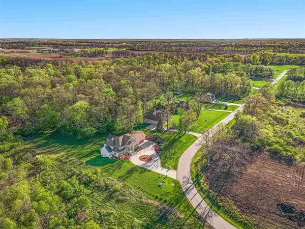 5010 Ikram Oaks 3, Spring Arbor Twp, MI 49201