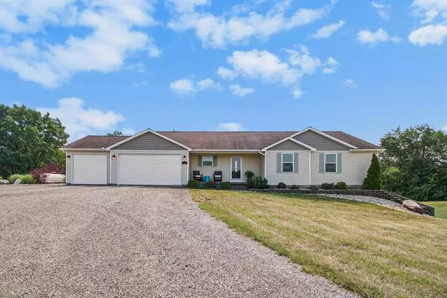 6761 Fosland Farms Drive, Rives Twp, MI 49201