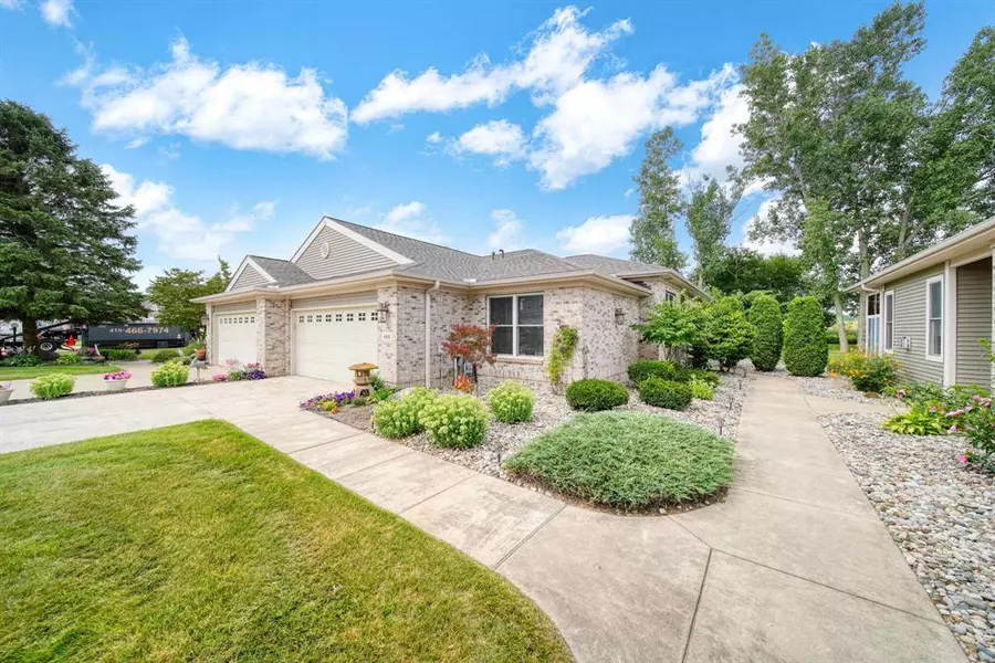 468 Constitution Avenue, Columbia Twp, MI 49230