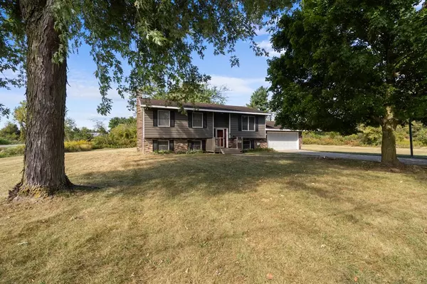 136 Decatur Drive, Columbia Twp, MI 49230