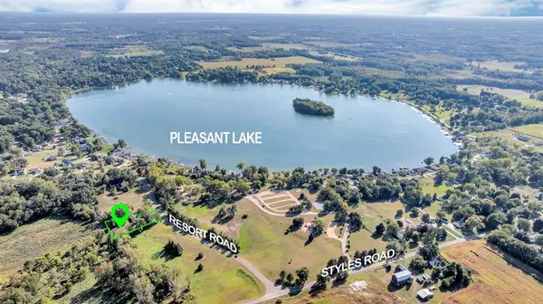 Pleasant Lake, MI 49272,11515 Resort Road