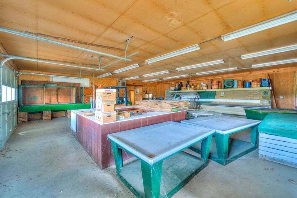 Leoni Twp, MI 49203,3233 Page Avenue