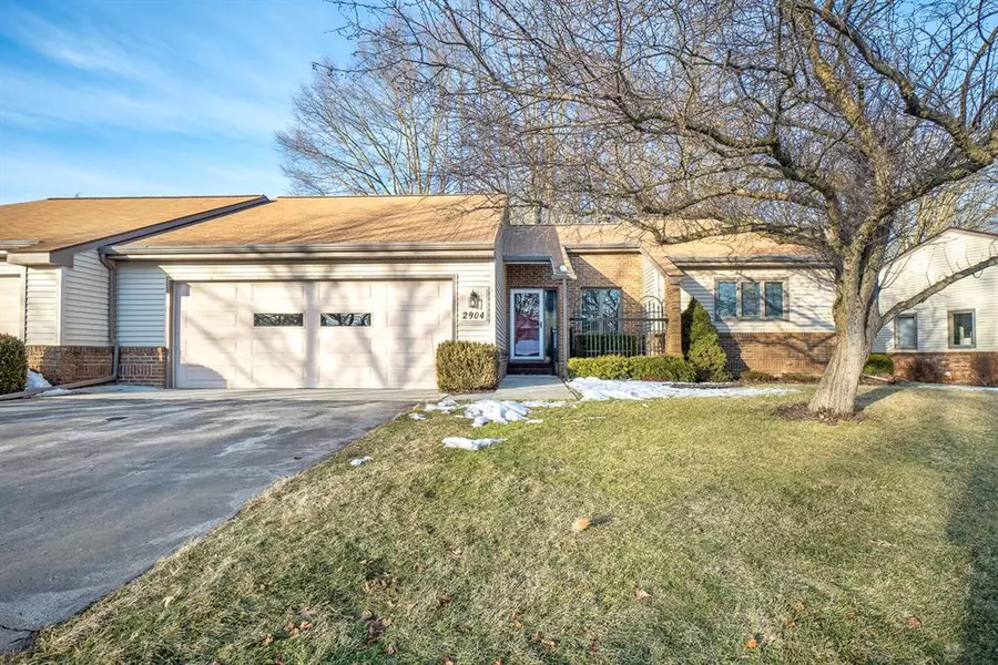 2904 S Wood Dale Drive, Summit Twp, MI 49203