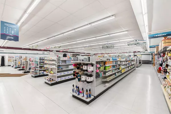 Summit Twp, MI 49203,210 Hinckley Boulevard