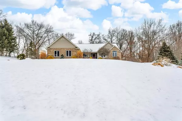 4822 Stonewood Drive,  Spring Arbor Twp,  MI 49201