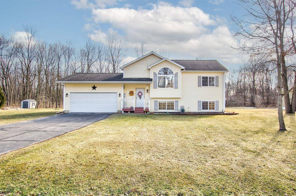7949 Village Green Ln. Lane, Spring Arbor Twp, MI 49269