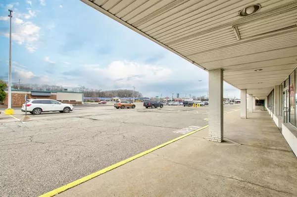 Jackson, MI 49202,917 N Wisner Street
