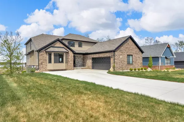 Cambridge Twp, MI 49230,146 Bloomfield Boulevard