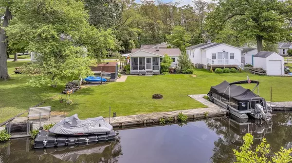 Leoni Twp, MI 49254,863 S Lakeside Drive