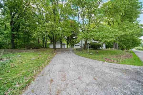 Hanover Vlg, MI 49241,538 S Jackson Street