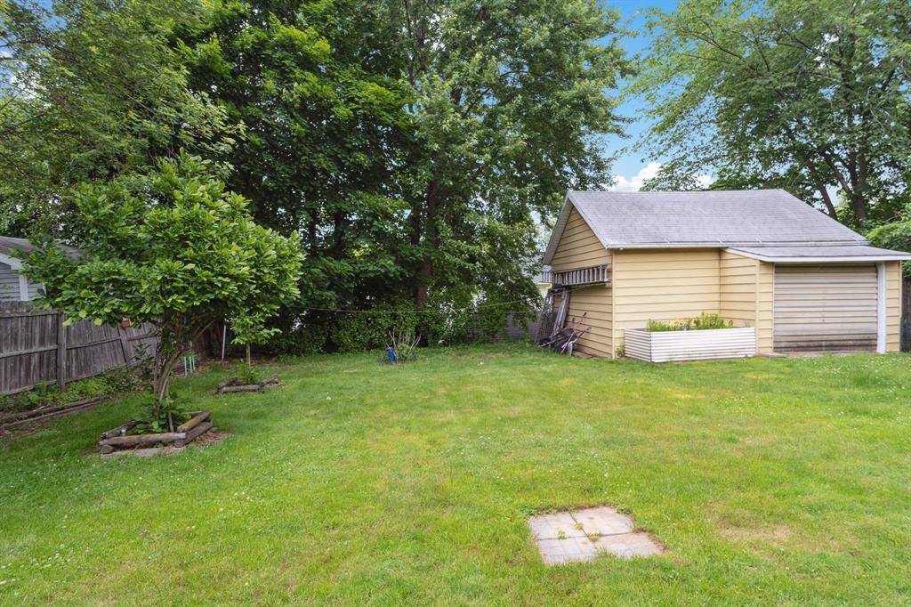 Jackson, MI 49203,1704 Pringle Avenue