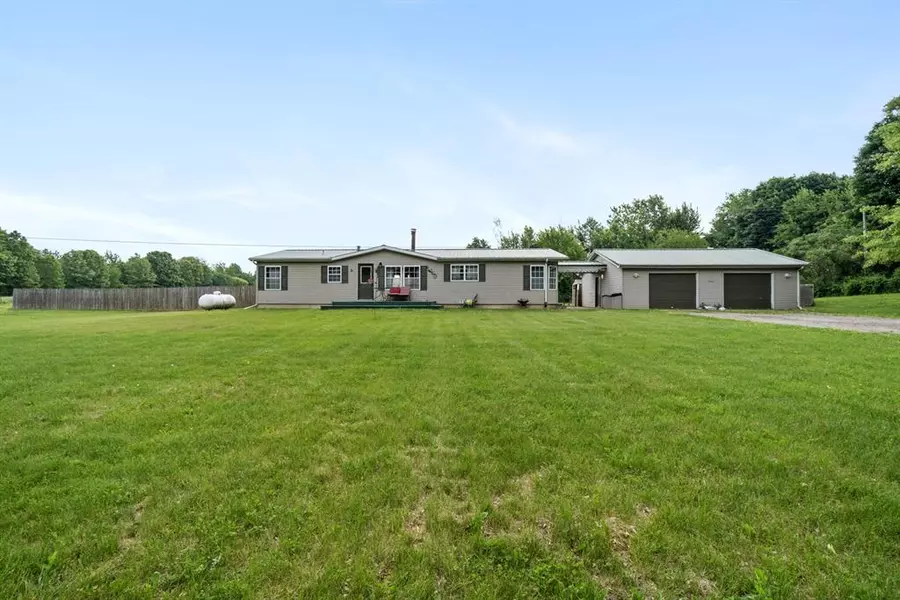 100 Finley Road, Parma Twp, MI 49224