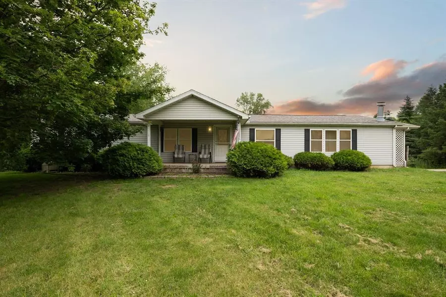 9792 Hastings Road, Napoleon Twp, MI 49201