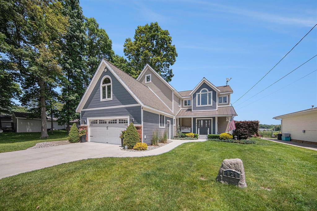 828 Russmiller Loop, Columbia Twp, MI 49230