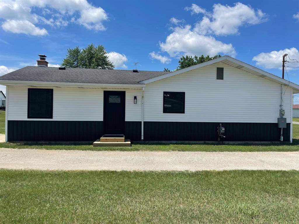 287 Somerset Drive, Columbia Twp, MI 49230