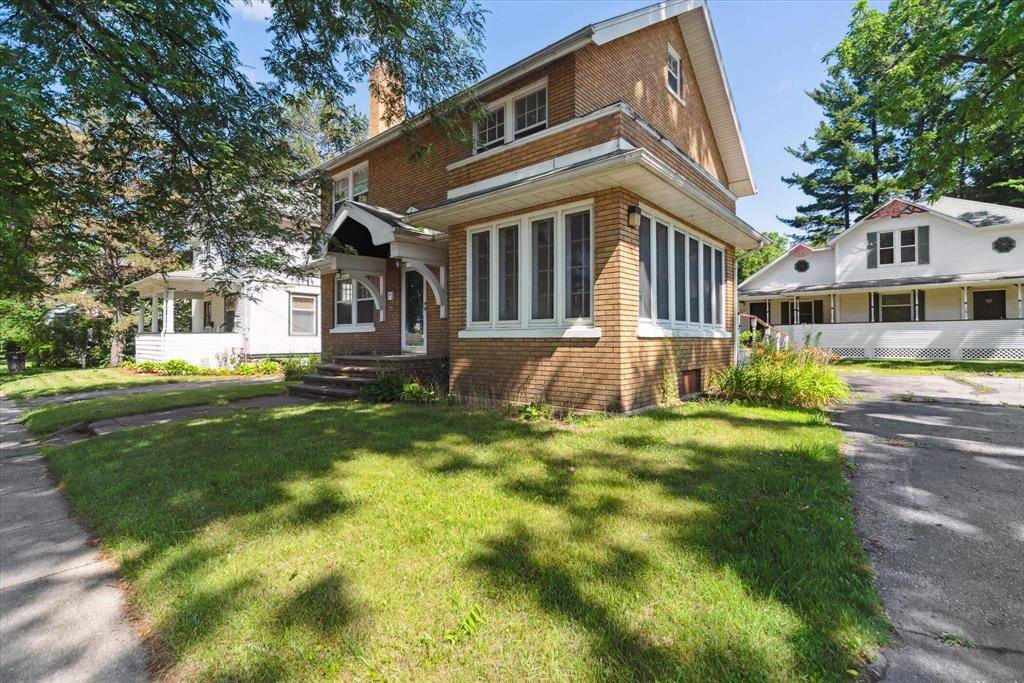 Jackson, MI 49201,728-730 W Franklin Street