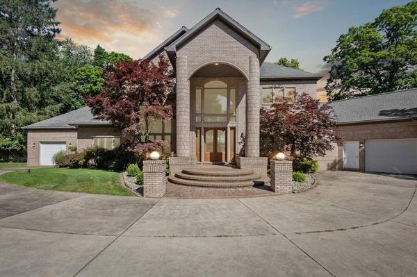 6076 Browns Lake Road, Summit Twp, MI 49203