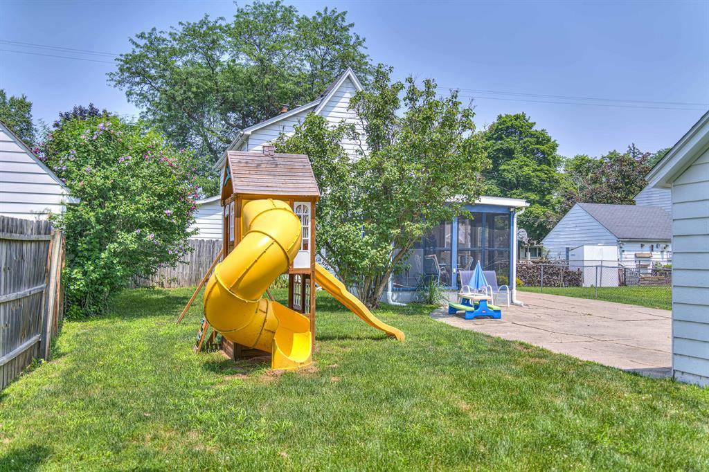 Jackson, MI 49203,1111 Elmwood Avenue