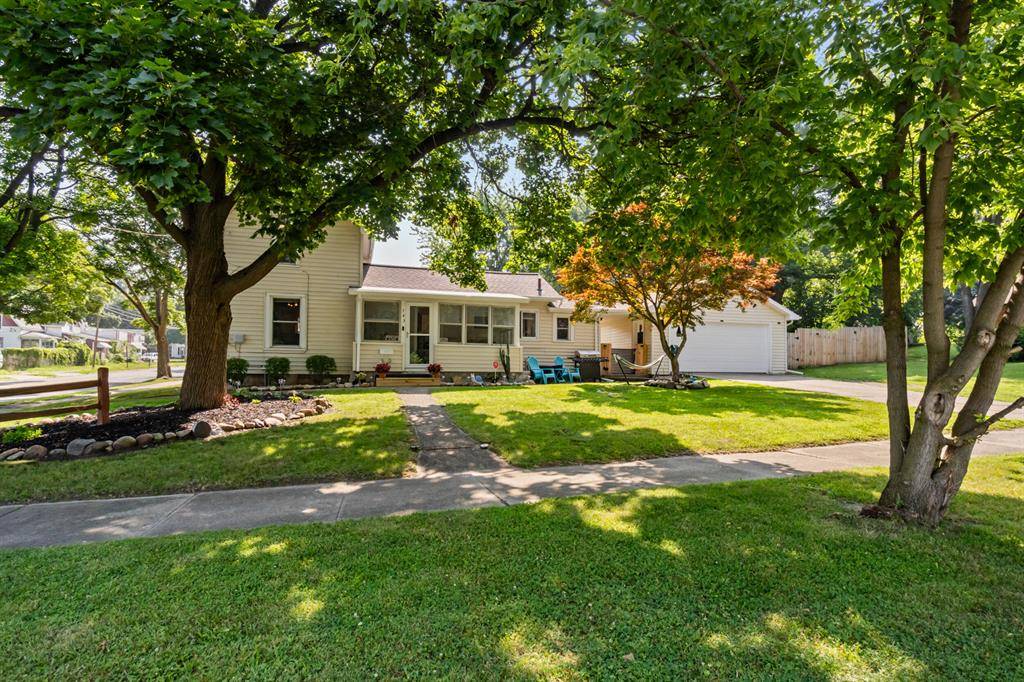 Jackson, MI 49202,743 N State Street