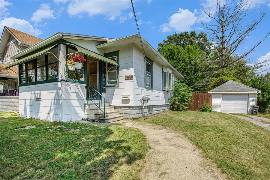 339 N Dwight Street, Jackson, MI 49202