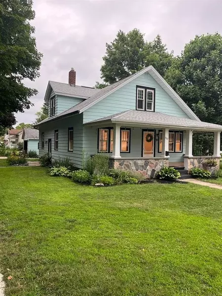 807 S Barnes Street, Mason, MI 48854