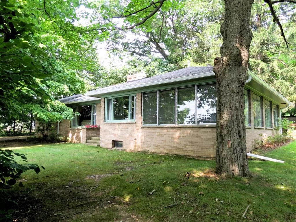 Henrietta Twp, MI 49272,890 White Lake Road