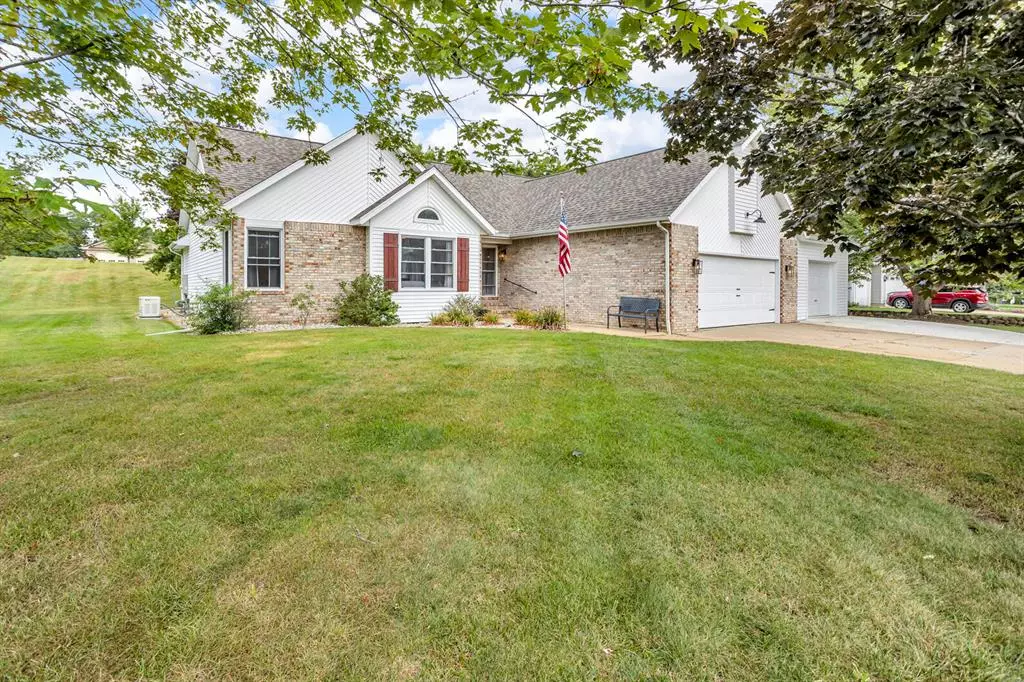 Summit Twp, MI 49201,2018 W Coachlight Drive