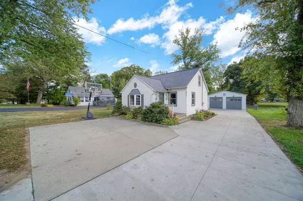 3815 Seymour Road, Leoni Twp, MI 49201