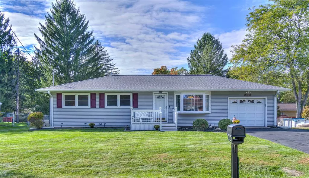 220 Eastlawn, Parma Vlg, MI 49269