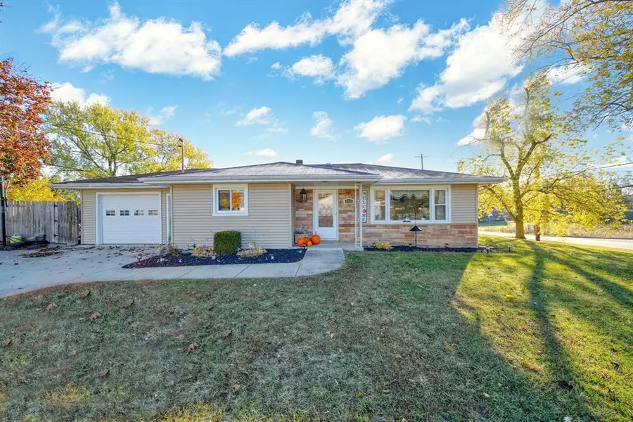 303 Tecumseh Street, Brooklyn Vlg, MI 49230