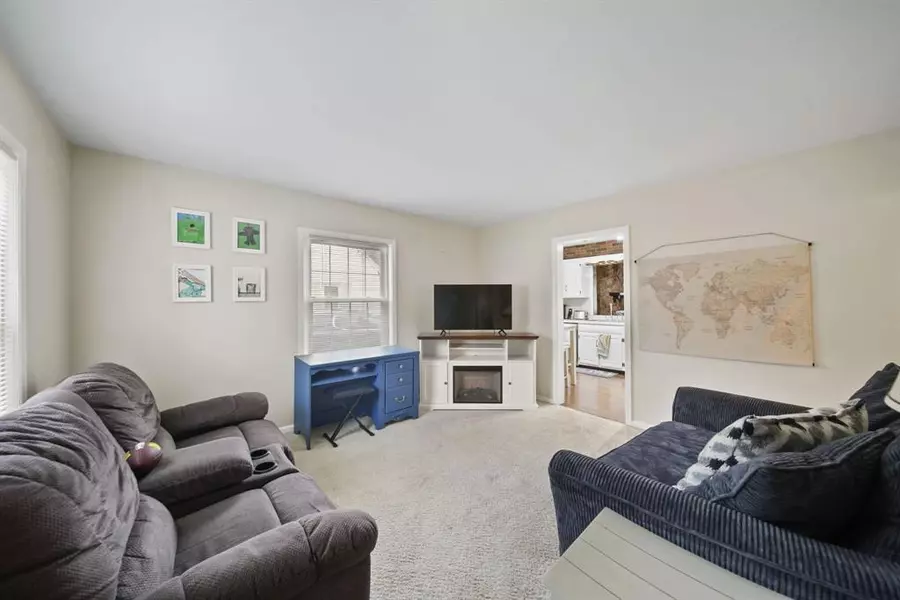 3677 Best Road, Leoni Twp, MI 49203