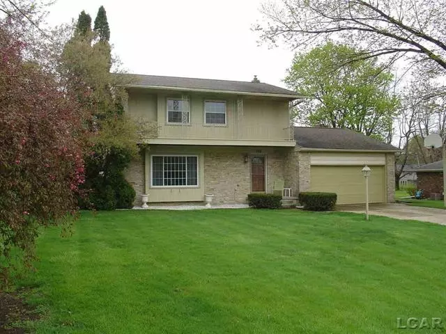 1180 AUBORNE, Adrian, MI 49221