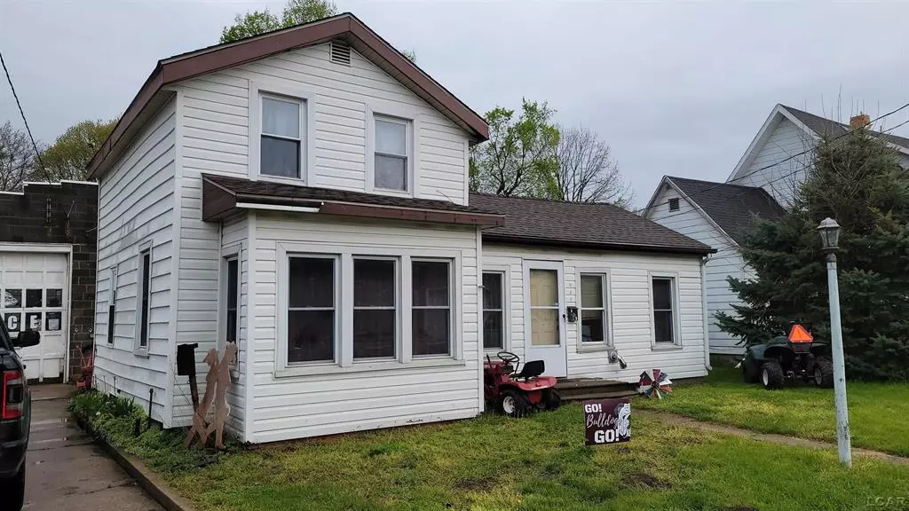 210 Locust Street, Morenci, MI 49256
