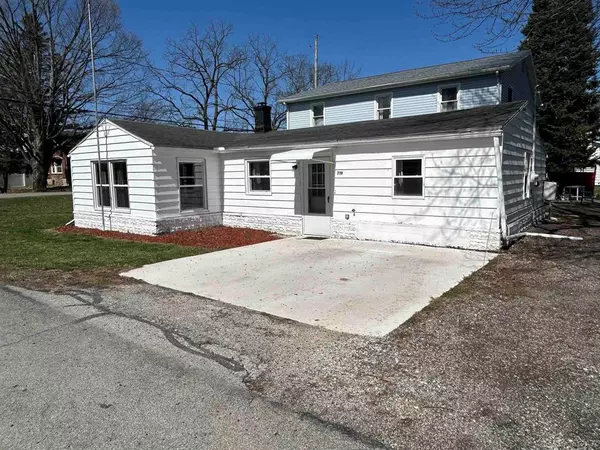 719 S Lane Street,  Blissfield Vlg,  MI 49228
