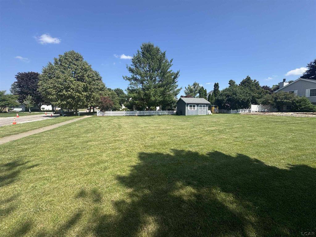 Tecumseh, MI 49286,1510 Fox Run Street