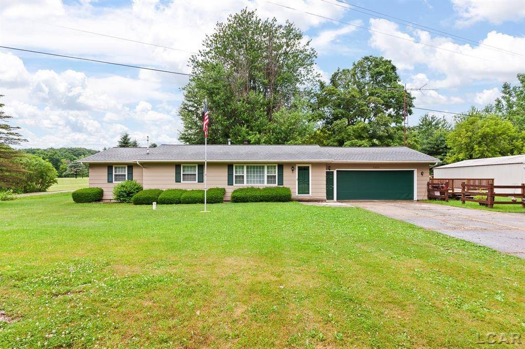 9400 N Adrian Highway, Franklin Twp, MI 49286