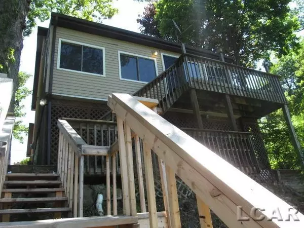 1280 Lakeview Drive, Manchester Twp, MI 49287