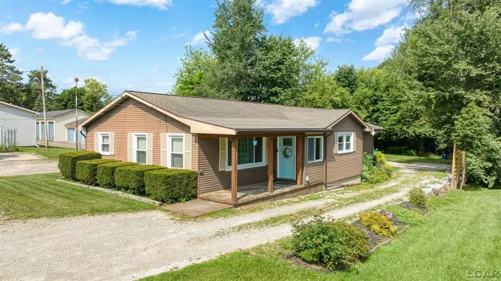 236 S Steer Street, Addison Vlg, MI 49220