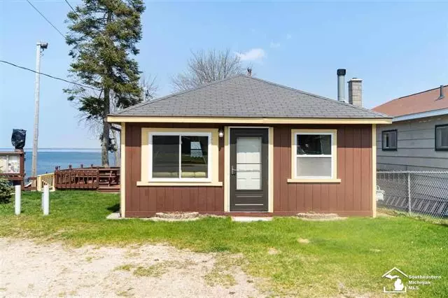 Houghton Lake, MI 48629,5380 W Houghton Lake Dr Unit 5