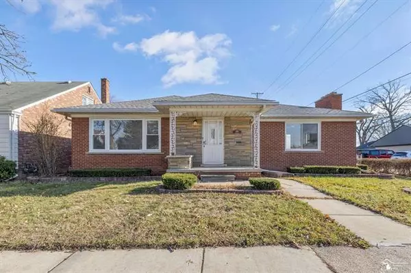 1889 15th,  Wyandotte,  MI 48192