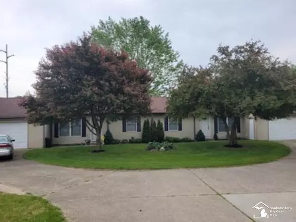 7092 & 7094 Sarah, Bedford Twp, MI 48182