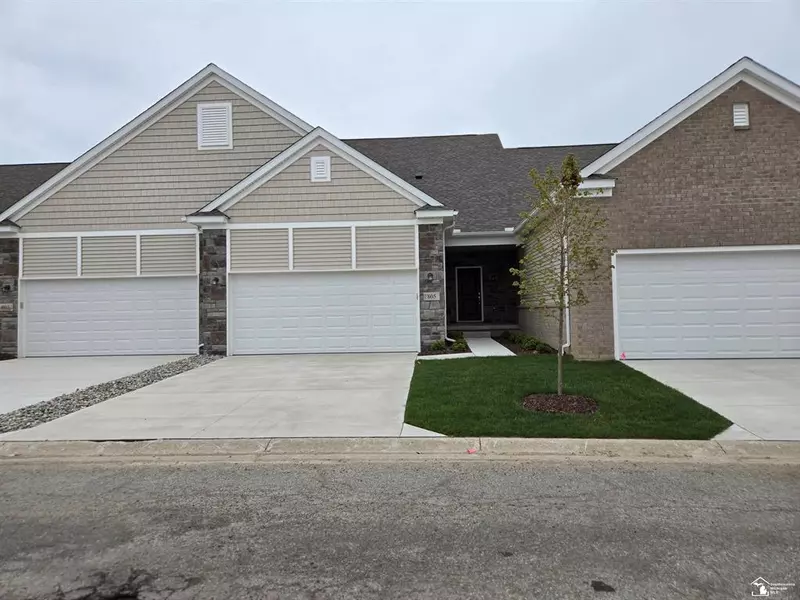 805 Plum Village Drive Unit 58, Raisinville Twp, MI 48161